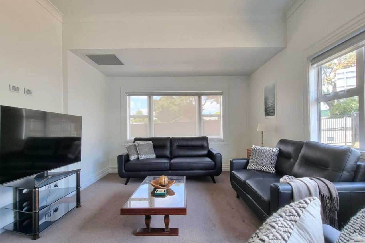 Central Auckland 5-Bedroom Villa With Free Parking Exterior photo